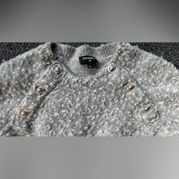 Chanel 21A RARE Turnlock Joggers Set - Picture 4 of 13